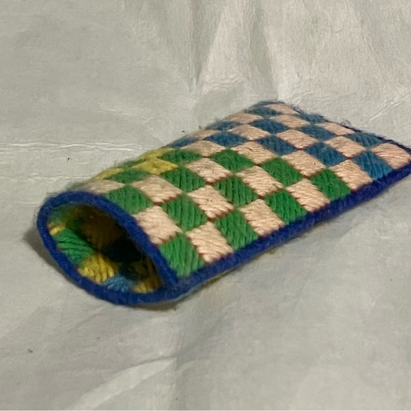 Eyeglass/sunglasses Cross-Stitched case - Picture 5 of 5